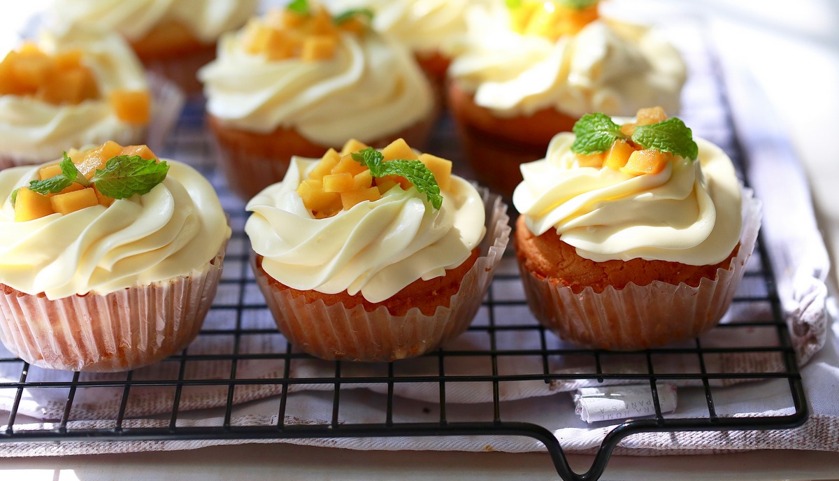 Học ngay 3 cách làm bánh cupcake không cần lò nướng, đơn giản nhất