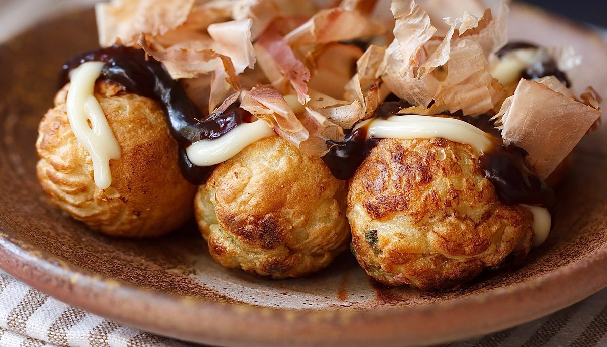 Cách làm bánh bạch tuộc Takoyaki chuẩn vị Nhật Bản